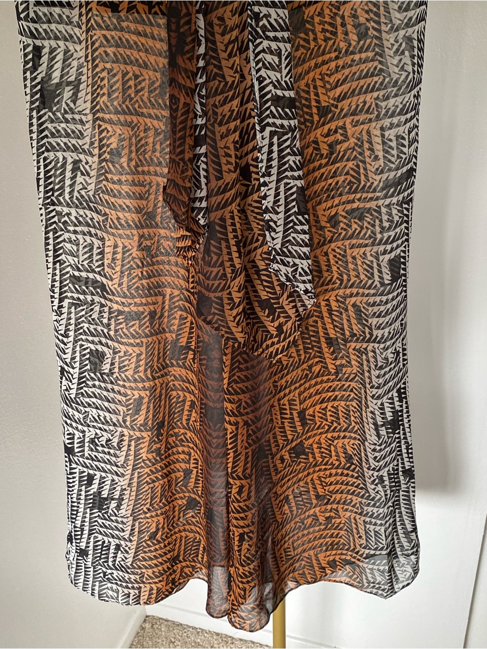 Bebe Sheer Printed Chiffon Overlay Pants with Built-In Shorts Size 2 - Picture 4 of 13